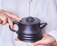 魚(yú)樂(lè )壺