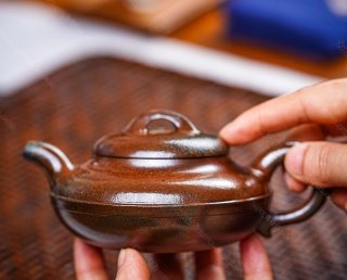 獨家首發(fā)，品名：線(xiàn)圓。泥料：極品紫泥（