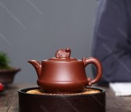 魚(yú)樂(lè )壺