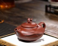 魚(yú)樂(lè )壺