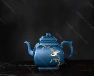 四方樂(lè )亭
