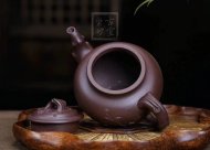 《報春》宜興助理工藝美術(shù)師手工紫砂壺紫泥料茶壺報春茶具