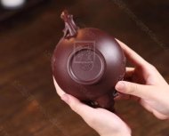 《報春壺》