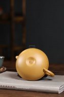 《線(xiàn)圓》宜興紫砂壺高級工藝美術(shù)師手工刻繪茶壺茶具黃金段泥線(xiàn)圓