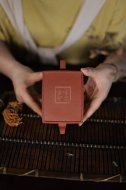 《云卷飛泉》宜興紫砂壺高級工藝美術(shù)師手工降坡泥降坡泥茶壺茶具四方