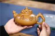 《招財進(jìn)寶》