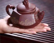 《魚(yú)躍龍門(mén)》