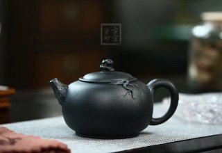 《云臺聽(tīng)松》