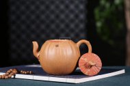 《銀杏壺》宜興紫砂茶壺高級工藝美術(shù)師段泥（配紅泥）創(chuàng  )新壺