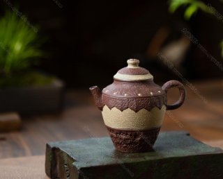 樂(lè )陶陶