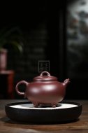 《八面威風(fēng)》宜興紫砂壺工藝美術(shù)師手工紫泥創(chuàng  )新壺