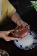 《樂(lè )在瓢飲》宜興紫砂壺高級工藝美術(shù)師手工底槽青泡茶壺具石瓢
