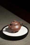 《七彩砂之三足福源》宜興工藝美術(shù)師手工紫砂壺茶壺老師七彩砂創(chuàng  )新壺
