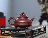 魚(yú)樂(lè )壺
