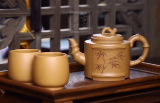 《高風(fēng)亮節》