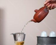 魚(yú)樂(lè )