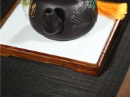 《濟公壺》