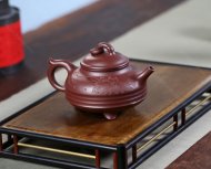 魚(yú)樂(lè )壺