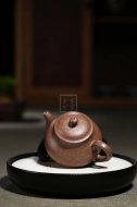 《七彩砂之三足福源》宜興工藝美術(shù)師手工紫砂壺茶壺老師七彩砂創(chuàng  )新壺