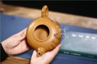 《招財進(jìn)寶》