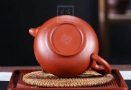 《龍隱線(xiàn)韻》紫砂壺茶具仿古如意紅皮龍壺全手工茶壺
