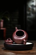 《八面威風(fēng)》宜興紫砂壺工藝美術(shù)師手工紫泥創(chuàng  )新壺