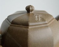 《八方納?！? title=