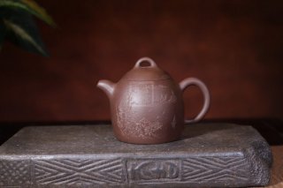 《秦權》宜興紫砂壺助理工藝美術(shù)師純手工禮品茶具紫泥秦權茶壺