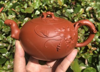 樹(shù)樁葡萄壺；朱泥380CC