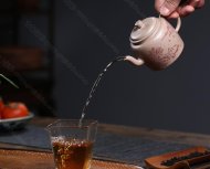 高執