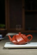 《炫》宜興紫砂壺創(chuàng  )新壺工藝美術(shù)師手工大紅袍泡茶壺禮品