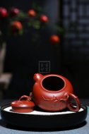 《道洪葫蘆》宜興紫砂壺工藝美術(shù)師手工刻繪大紅袍創(chuàng  )新壺泡茶壺具