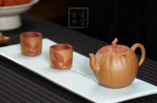 《銀杏壺》宜興紫砂茶壺高級工藝美術(shù)師段泥（配紅泥）創(chuàng  )新壺