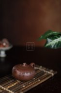 《暗香》宜興紫砂壺創(chuàng  )新壺高級工藝美術(shù)師手工紫泥泡茶壺具