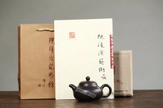 《長(cháng)樂(lè )》紫砂壺中國工藝美術(shù)大師全手工純制壺黑泥