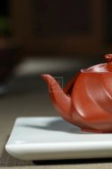 《炫》宜興紫砂壺創(chuàng  )新壺工藝美術(shù)師手工大紅袍泡茶壺禮品