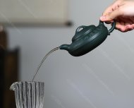 高工佳作【線(xiàn)圓】 泥料：原礦民國綠