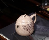 秦權